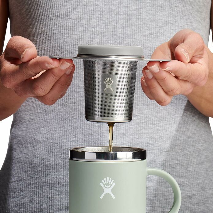 tea-infuser-p7 drif035-tea-infuser-birch-hb-pour_1.jpg