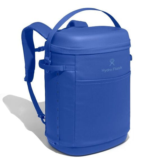 carryouttm-backpack-22-l-d8 18pco382_carryout_backpack_22l_capri_blue_angled_1.jpg