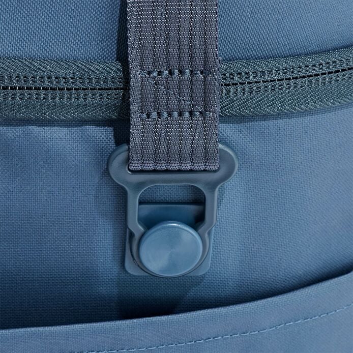 carryouttm-soft-cooler-30-l-x5 250815_hydro_cooler_details_14854_2_5.jpg