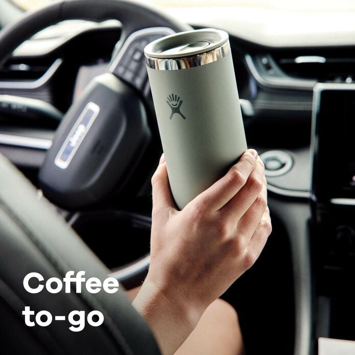 20-oz-coffee-cup-w9 f25_new-colors_pdp-carousel-1_tailgate_16ozcoffeecup_lifestyle_5.jpg