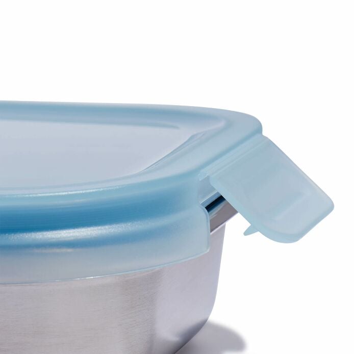 3-5-c-stainless-steel-food-container-g0 focb417-3.5-cup-food-container-rain-feature_1_1.jpg