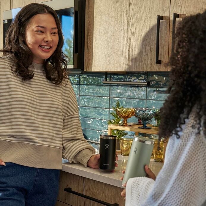 16-oz-coffee-cup-c4 h25_holiday_mcinnis_exp-2028-08-01_0472_2.jpg