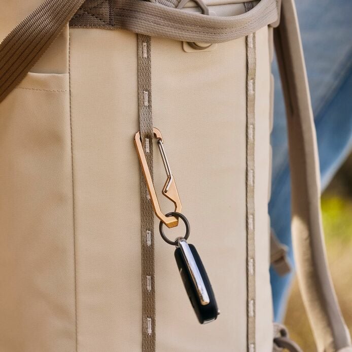 carryouttm-backpack-22-l-d8 hf_carryout_bouwer_d1_l1_torrey_pines_lifestyle_1838_2.jpg