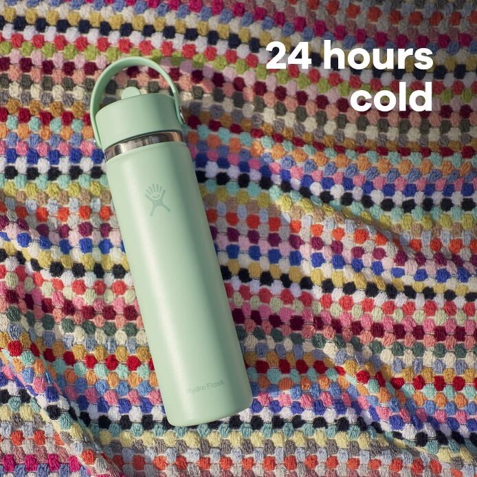24-oz-wide-mouth-with-flex-straw-cap-o2 hf_s26_wcfs_apdp_03_12.jpg