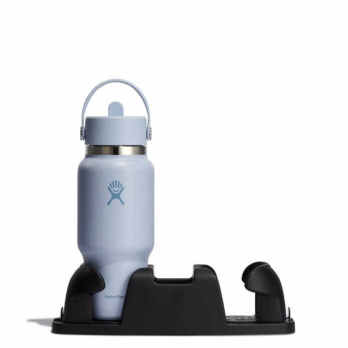 24-oz-travel-bottle-with-flex-straw-cap-q9 surf-travel-bottle-in-cuplholder_2_8_1.jpg